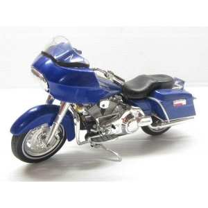 1/18 Мотоцикл Harley-Davidson FLTR Road Glide 2002 синий мет.