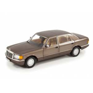 1/18 Mercedes-Benz 560 SEL V126 (W126) 1985 коричневый металлик