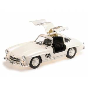 1/18 Mercedes-Benz 300 SL Gullwing (W198) 1955 белый