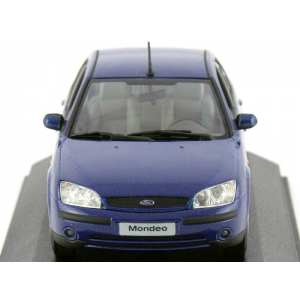 1/43 Ford Mondeo 2001 синий