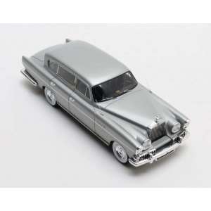 1/43 Rolls Royce Silver Wraith LWB Special Saloon Vignale 1954 серебристый