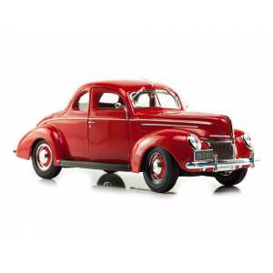 1/18 Ford Deluxe Coupe 1939 красный