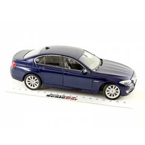 1/24 BMW 535i 5-series F10 синий металлик