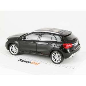 1/18 Mercedes-Benz GLA-Classe (X156) 2014 черный