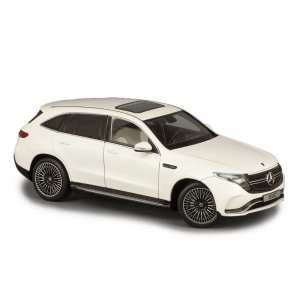 1/18 Mercedes-Benz EQC 400 4MATIC (N293) белый