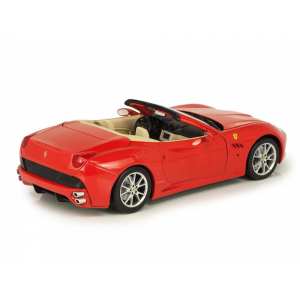 1/18 Ferrari California красный