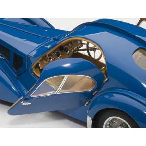 1/18 Bugatti Atlantic 57S 1936 синий с хромированными спицованными колесами