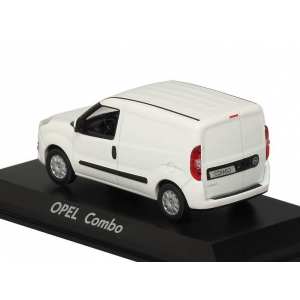 1/43 Opel Combo 2012 белый