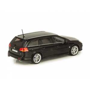 1/43 Opel Vectra OPC Caravan (Vectra C) 2006 черный металлик