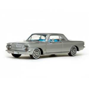 1/18 Chevrolet Corvair Coupe 1963 satin silver