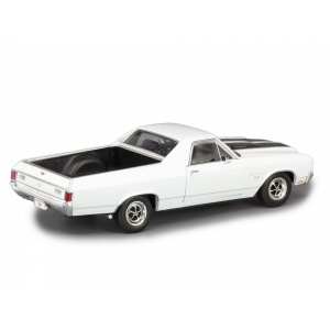 1/18 Chevrolet El Camino 1970 белый с черными полосками