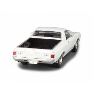 1/18 Chevrolet El Camino 1970 белый с черными полосками