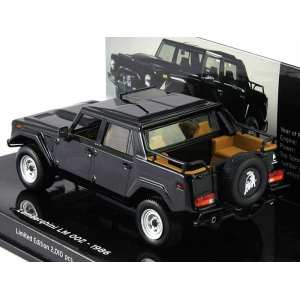 1/43 Lamborghini LM002 1986 черный с бежевой отделкой кузова