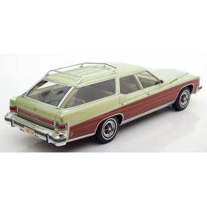 1/18 Buick Estate Wagon 1974 светло-зеленый металлик с деревом (Woody)