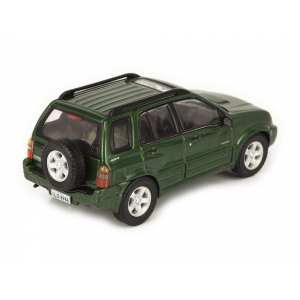 1/43 Chevrolet Tracker 2001 зеленый