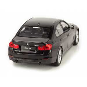 1/18 BMW 335i F30 2010 черный