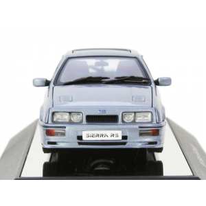 1/43 Ford Sierra RS Cosworth светло-голубой металлик