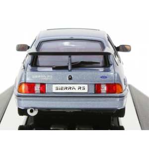 1/43 Ford Sierra RS Cosworth светло-голубой металлик