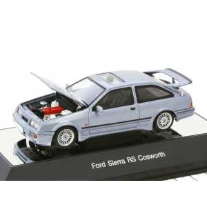 1/43 Ford Sierra RS Cosworth светло-голубой металлик