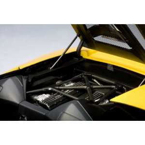1/12 Lamborghini MURCIELAGO ROADSTER 2005 (METALLIC YELLOW)