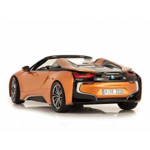 1/18 BMW i8 Roadster 2018 медный металлик