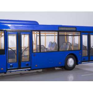 1/43 Городской автобус МАЗ-203 синий