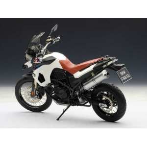 1/10 BMW F800GS 30th ANNIVERSARY EDITION (WHITE BODY/RED SEAT)