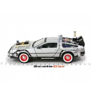 1/24 DeLorean DMC-12 Back to the Future 3 (из к/фНазад в будущее 3) 1987