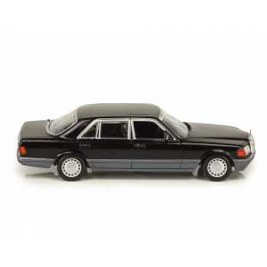 1/43 Mercedes-Benz 560 SEL W126 1990 черный
