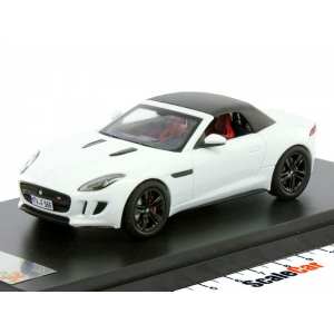 1/43 JAGUAR F-TYPE V8 S With Soft Top 2013 White