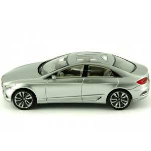 1/43 Mercedes-Benz F800 Concept 2010