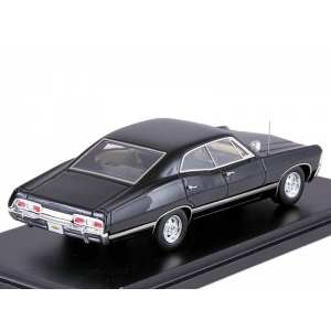 1/43 Chevrolet Impala 4 Door Sport Sedan - 1967 Black