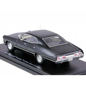 1/43 Chevrolet Impala 4 Door Sport Sedan - 1967 Black