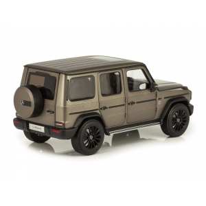 1/18 Mercedes-Benz G500 2019 (W463 II) Stronger Than Time. Cпециальное издание к 40-летию G-class. Матовый серый магно.