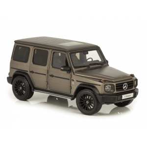 1/18 Mercedes-Benz G500 2019 (W463 II) Stronger Than Time. Cпециальное издание к 40-летию G-class. Матовый серый магно.