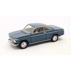 1/43 BMW 1600-2 Baur Coupe 1967 синий