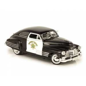 1/24 Chevrolet Aerosedan Fleetline 1948 Sheriff Полиция США