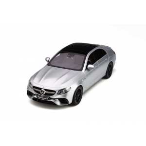 1/18 Mercedes-AMG E63 S W213 серебристый