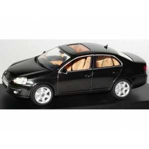 1/43 Volkswagen Jetta 2005 deepblackmet