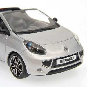 1/43 Renault WIND 2010 Silver