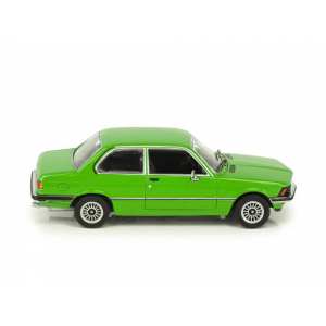 1/43 BMW 323i E21 1975 зеленый