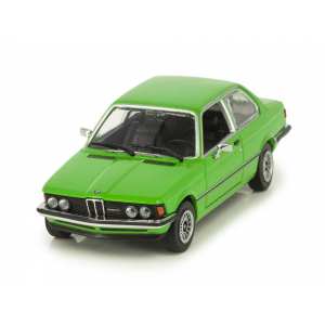 1/43 BMW 323i E21 1975 зеленый