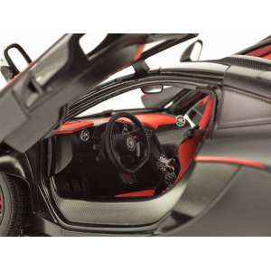 1/18 McLaren P1 2013 черный матовый