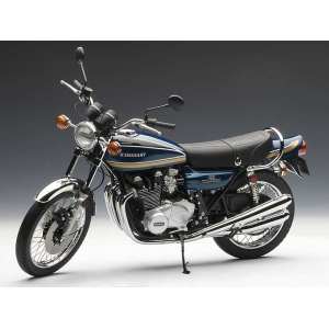 1/6 Kawasaki 900 SUPER FOUR (Z1) (CANDY BLUE/GOLD STRIPES) 1973