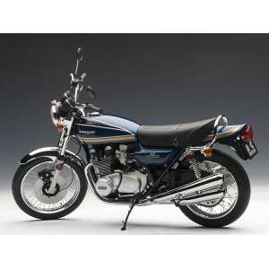 1/6 Kawasaki 900 SUPER FOUR (Z1) (CANDY BLUE/GOLD STRIPES) 1973