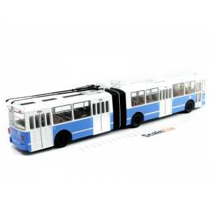 1/43 Троллейбус ЗиУ-10 (ЗиУ-683) бело-голубой