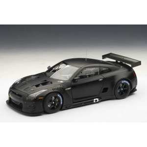 1/18 Nissan GT-R GT1 FIA-GT 2010 (BLACK)