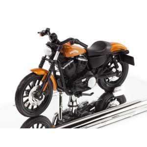 1/18 Harley-Davidson Sportster Iron 883 2014 оранжевый
