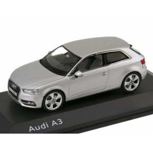 1/43 Audi A3 (8V) 2012 ice silver met
