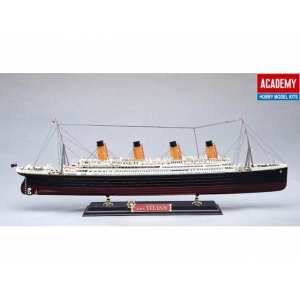 1/400 Лайнер RMS TITANIC ( Титаник)